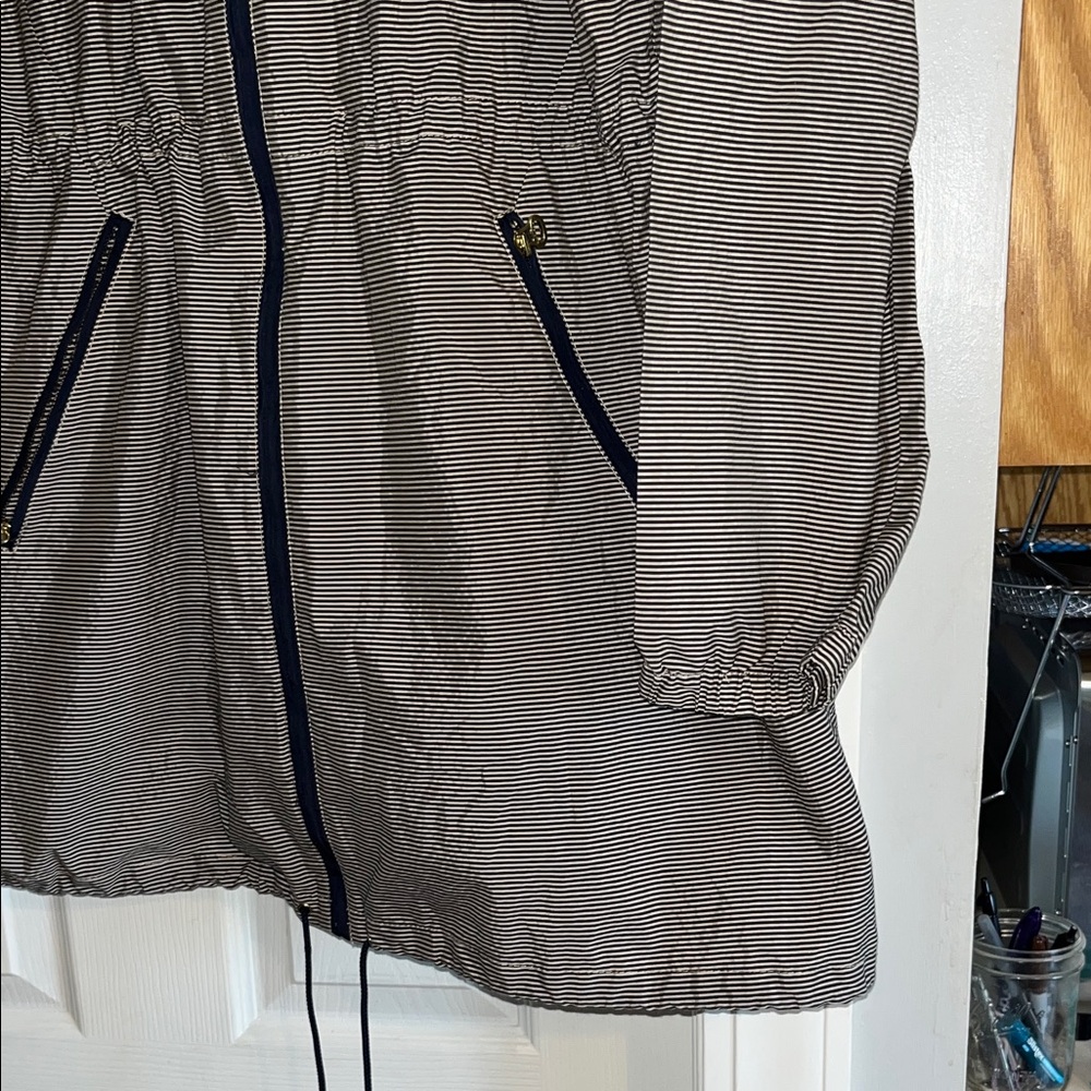 Tommy Hilfiger Gray Utility Anorak Jacket - Picture 6 of 8
